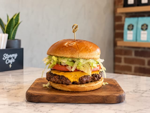 Classic Cheeseburger.